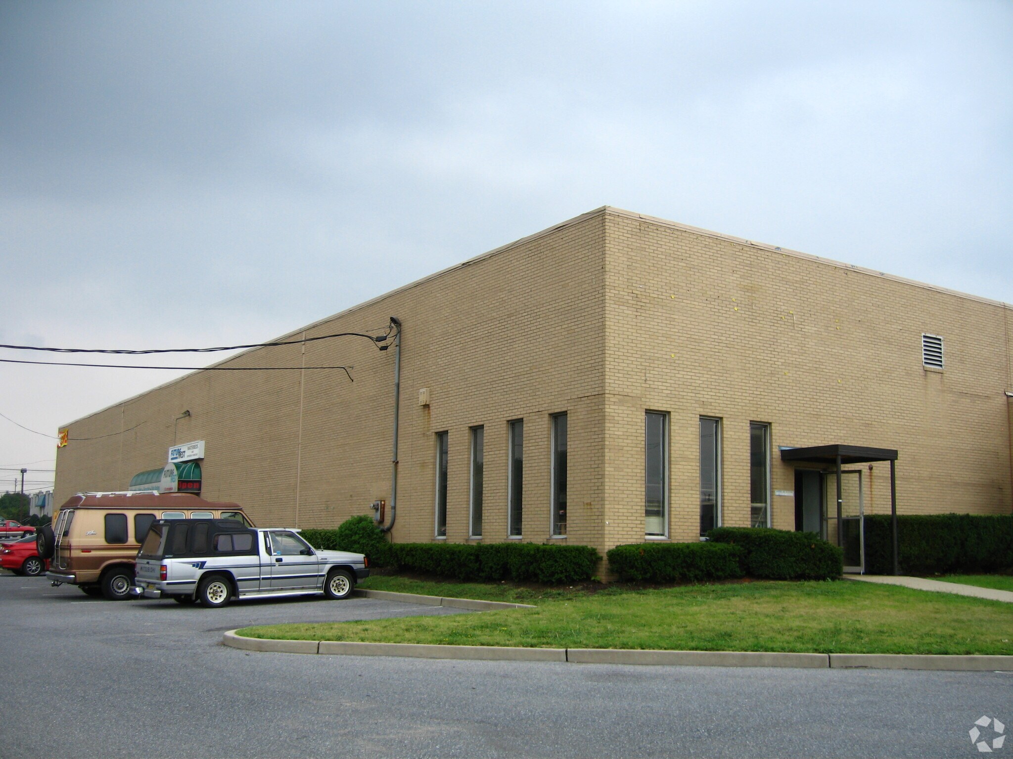 1525 Route 73 - Office Entrance